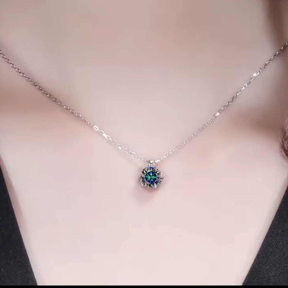 1 CT Moissanite Diamond Mystic Pendant With Necklace - Picture 3 of 10